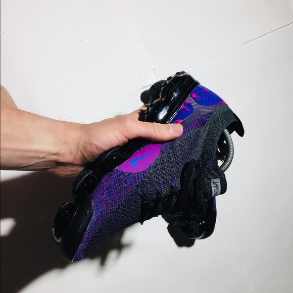Nike vapormax size 8.5 - Picture 2 of 4